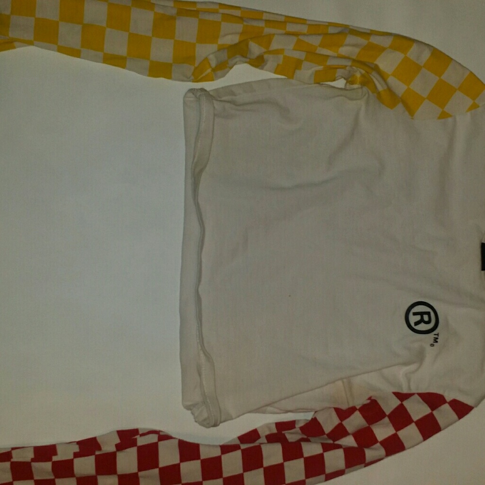 Forever 21 cropped checkered sweater